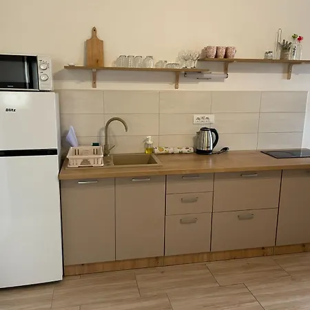 Apartment Jenny - 300m To The